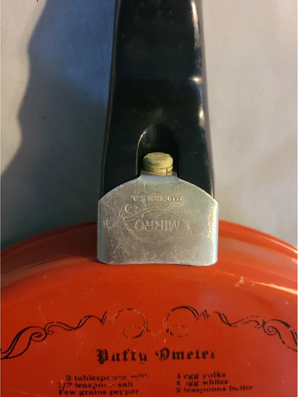 Vintage Mirro Folding Omelet Pan Maker Double Fryer  With French & Puffy Recipes